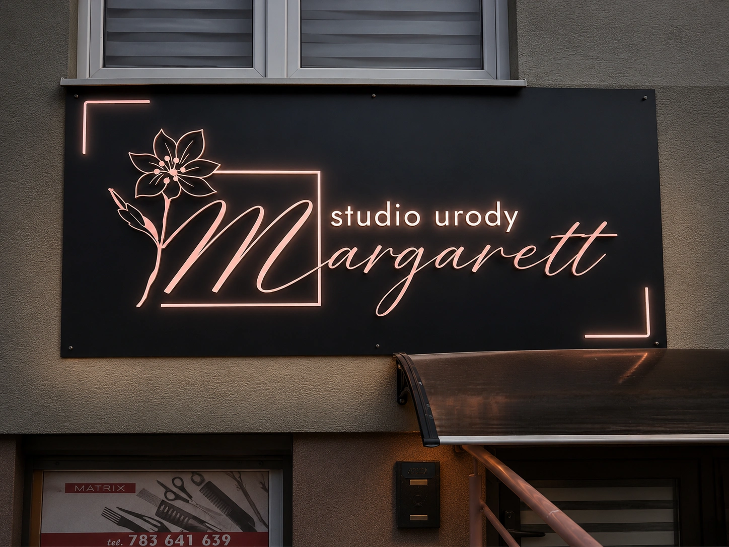 Szyld Studio Urody Margarett